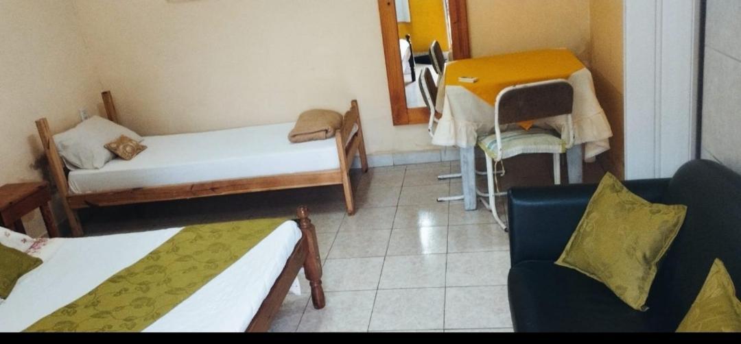 Hostel Damaris 푸에르토이과수 객실 사진